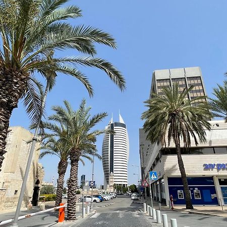 Boutique Apartment In Heart Of Haifa Exterior foto