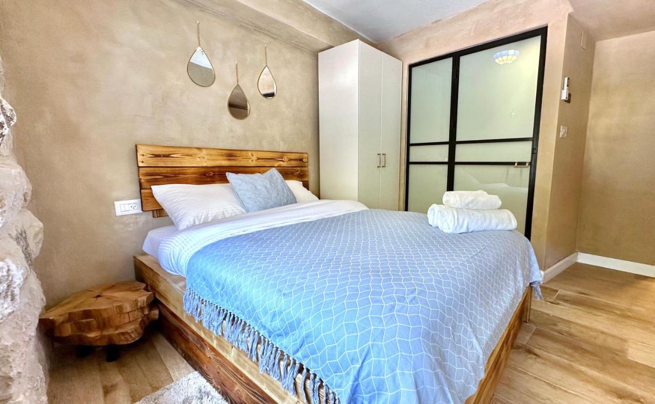 Boutique Apartment In Heart Of Haifa Exterior foto