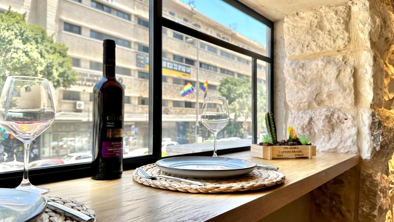 Boutique Apartment In Heart Of Haifa Exterior foto