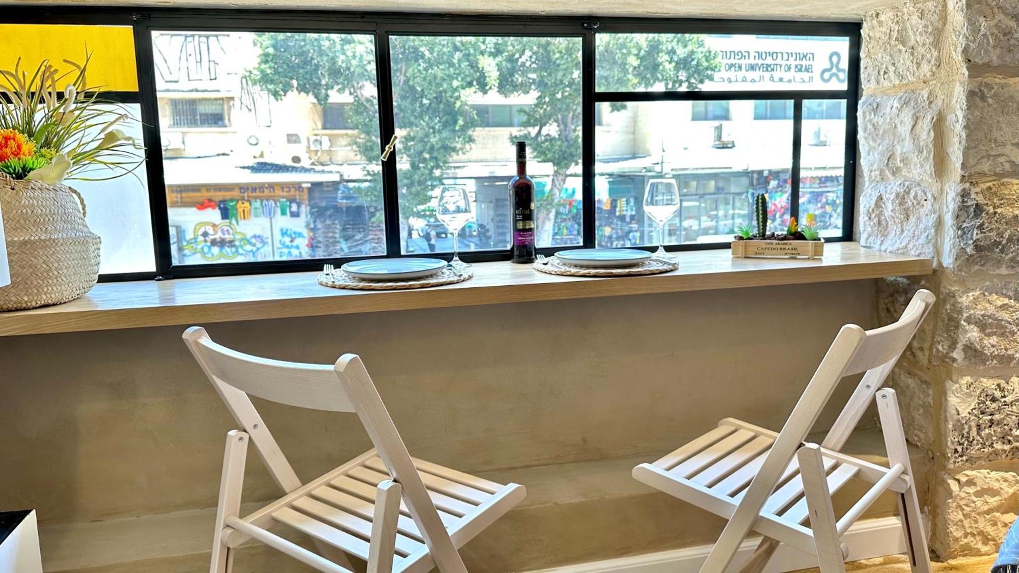 Boutique Apartment In Heart Of Haifa Exterior foto